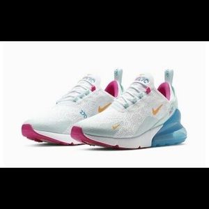 NIKE Women’s AIR MAX 270 - PASTEL, 7.5